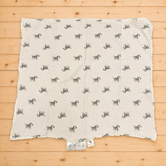 Amazing Baby Other - Amazing Baby Blanket Zebra Muslin Swaddle Premium Cotton White Gray 48"x42"[A4]